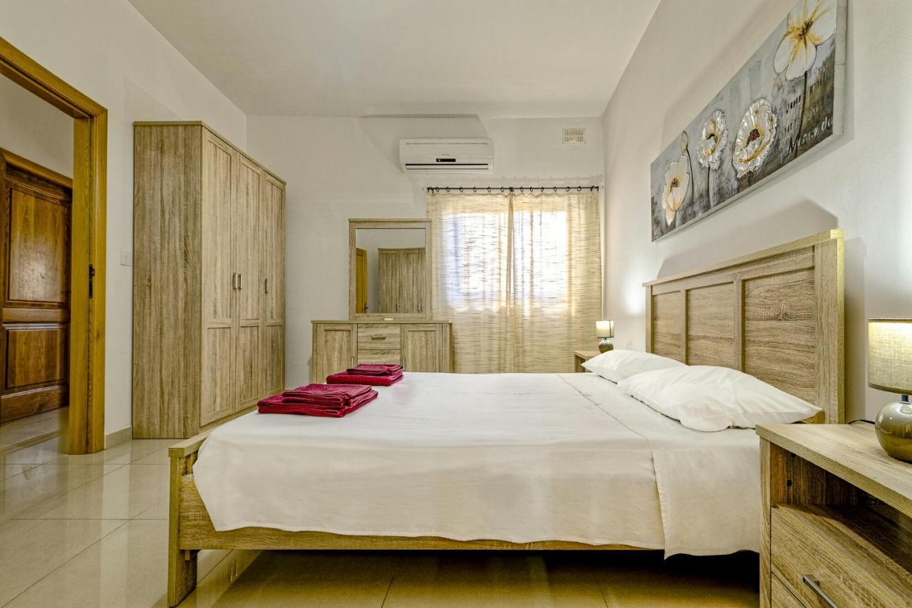 Ferienwohnung Marble Arch Apt. San Ġiljan Exterior foto